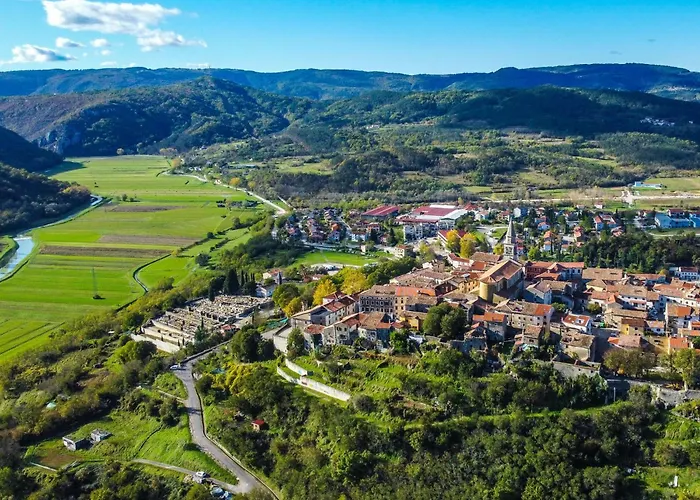 Steinhaus By Interhome * Kotli